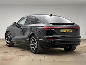 Used Audi Q6 e-tron 2025 for sale - 79258023: Photo