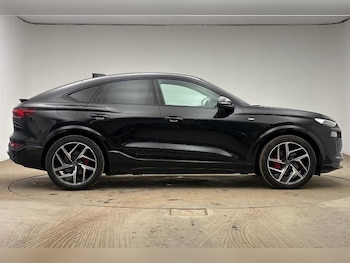 Used Audi Q6 e-tron 2025 for sale - 79258023: Photo