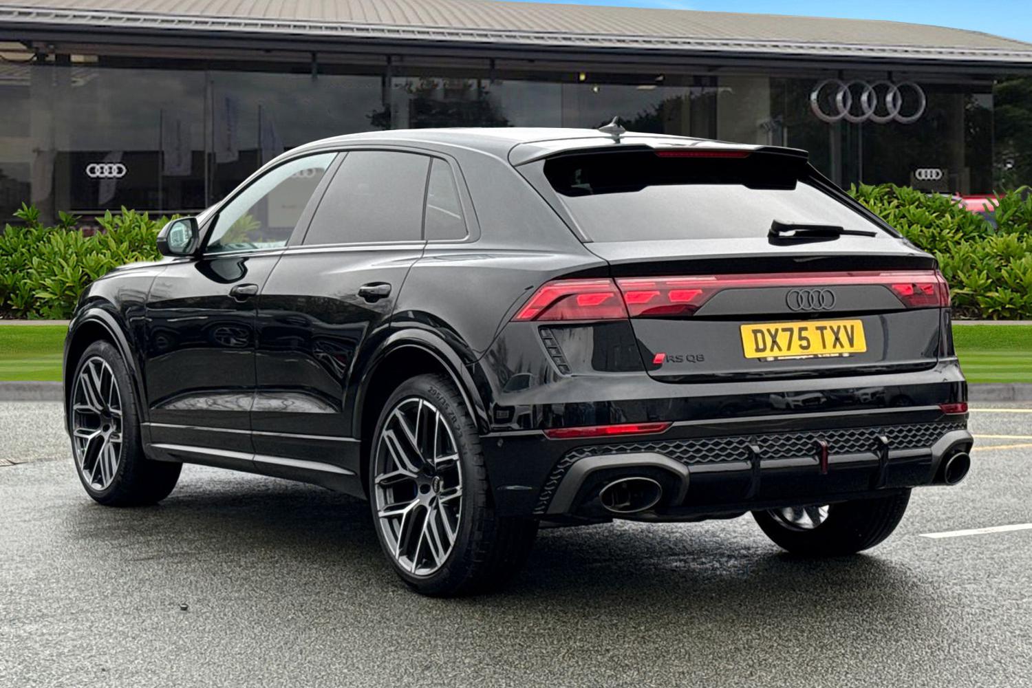 Used Audi RS Q8 2025 for sale - 77444045: Photo 2