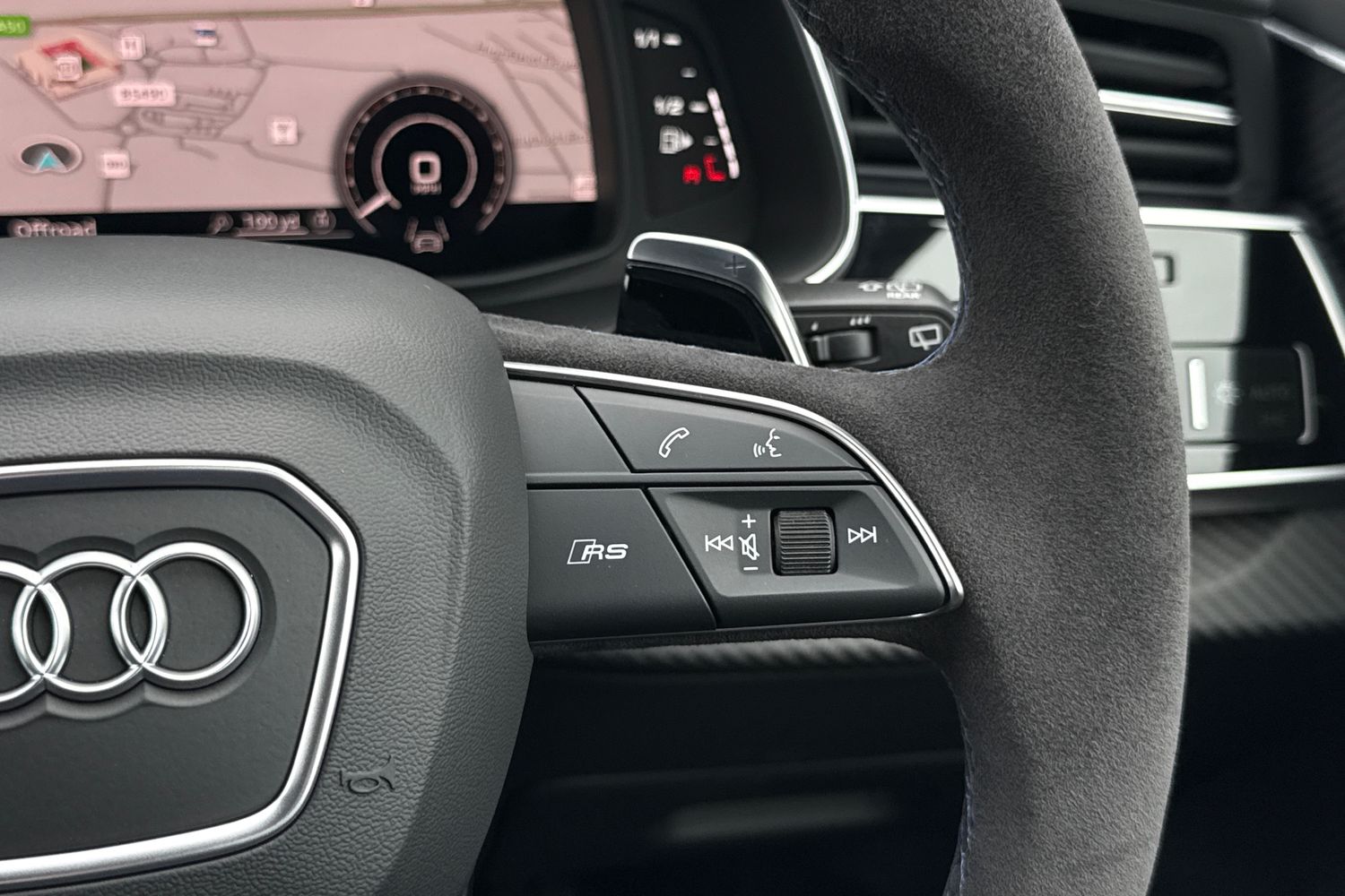 Used Audi RS Q8 2025 for sale - 77444045: Photo 40