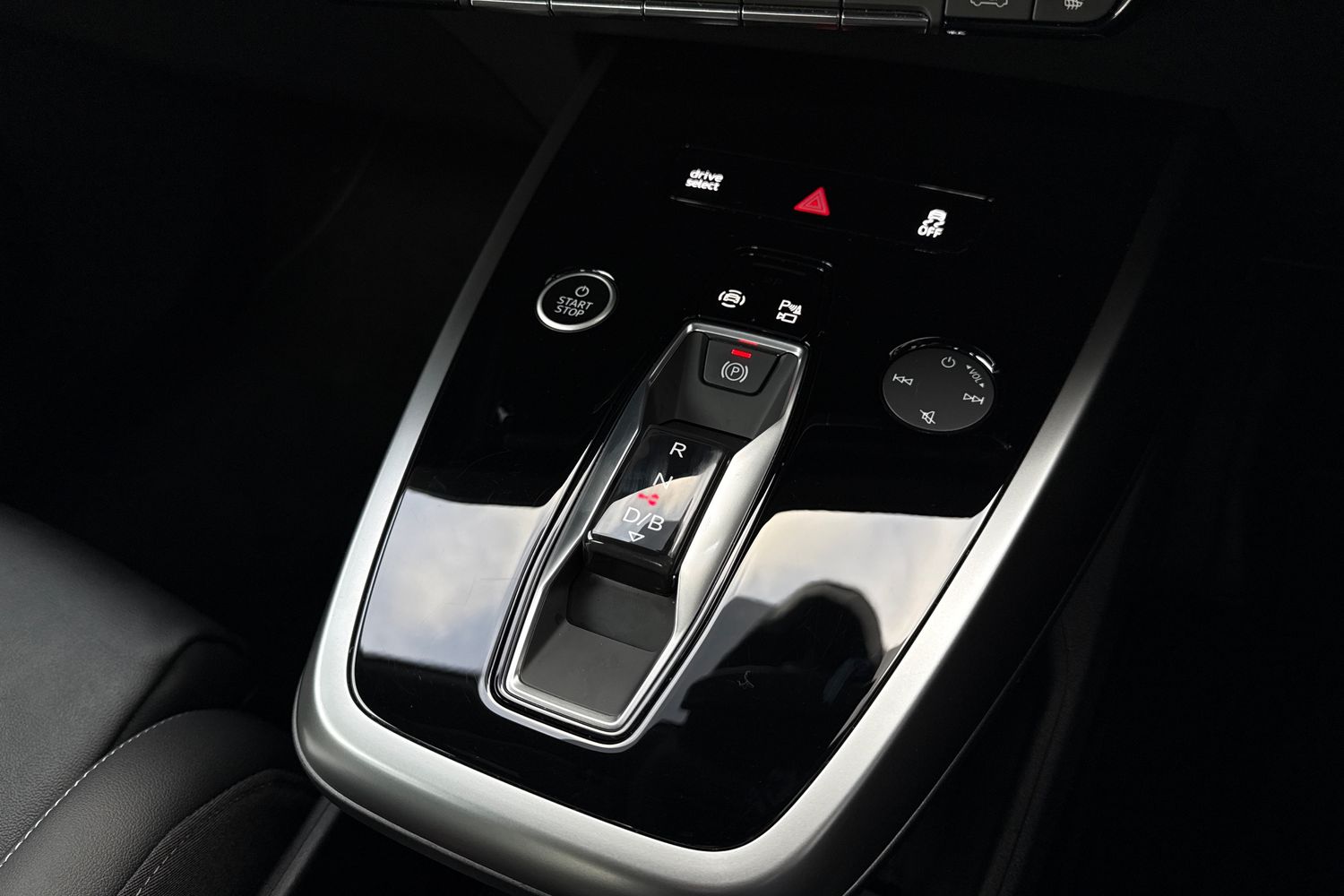 Used Audi Q4 e-tron 2025 for sale - 77262531: Photo 22