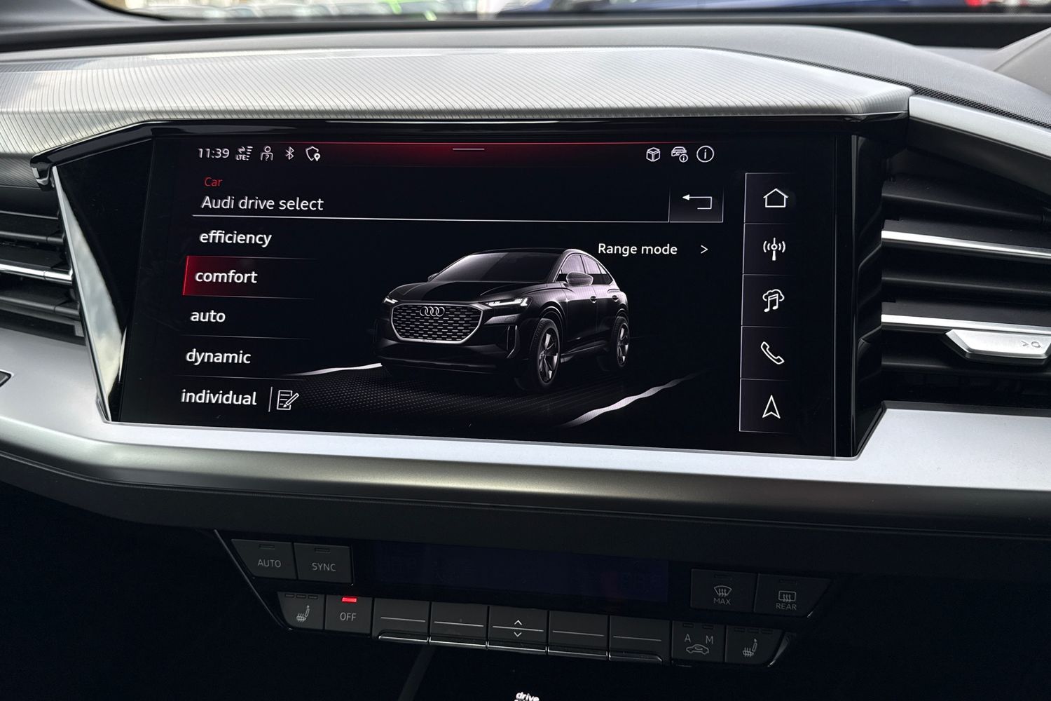 Used Audi Q4 e-tron 2025 for sale - 77262531: Photo 29