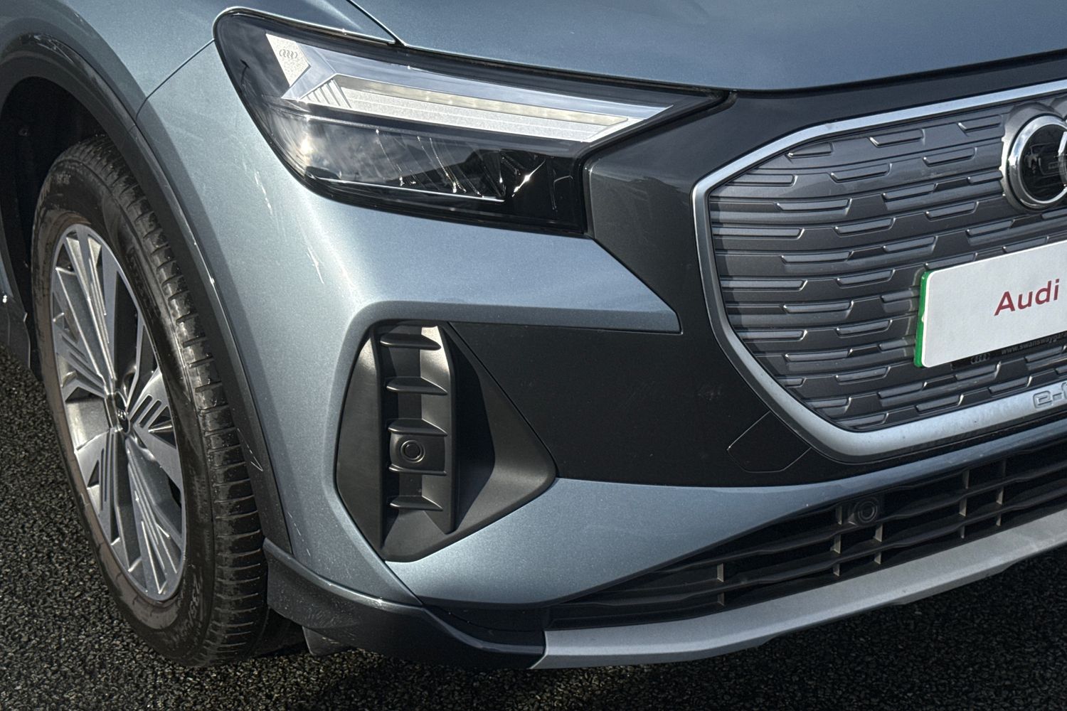 Used Audi Q4 e-tron 2025 for sale - 77262531: Photo 8