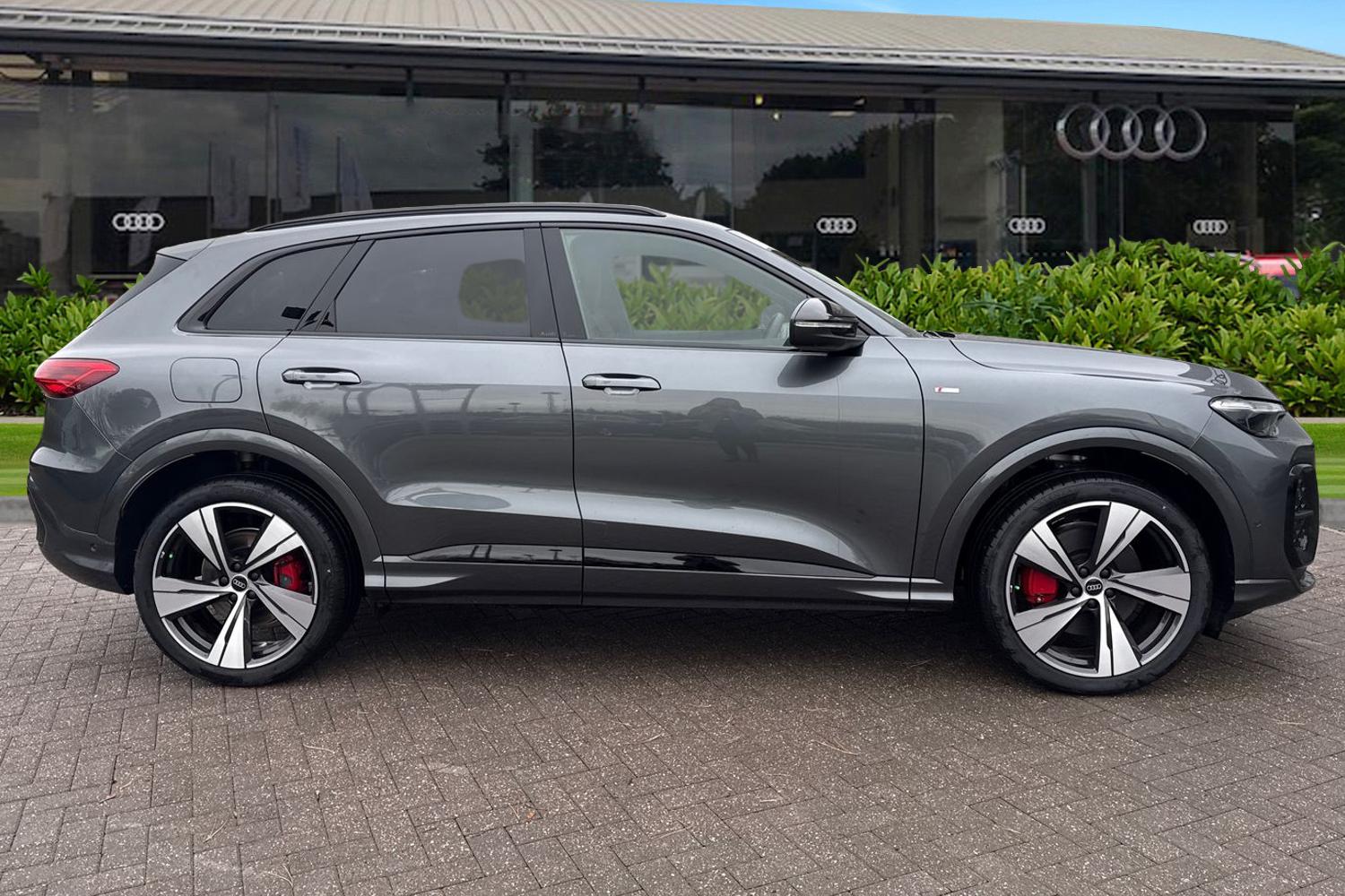 Used Audi Q5 2025 for sale - 77044467: Photo 3