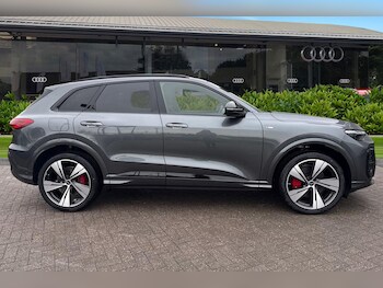 Used Audi Q5 2025 for sale - 77044467: Photo