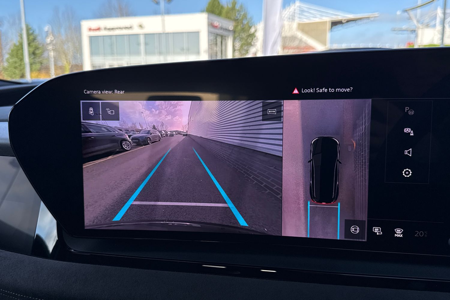 Used Audi Q6 e-tron 2026 for sale - 77382280: Photo 43