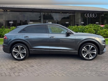 Used Audi Q8 2023 for sale - 78558181: Photo