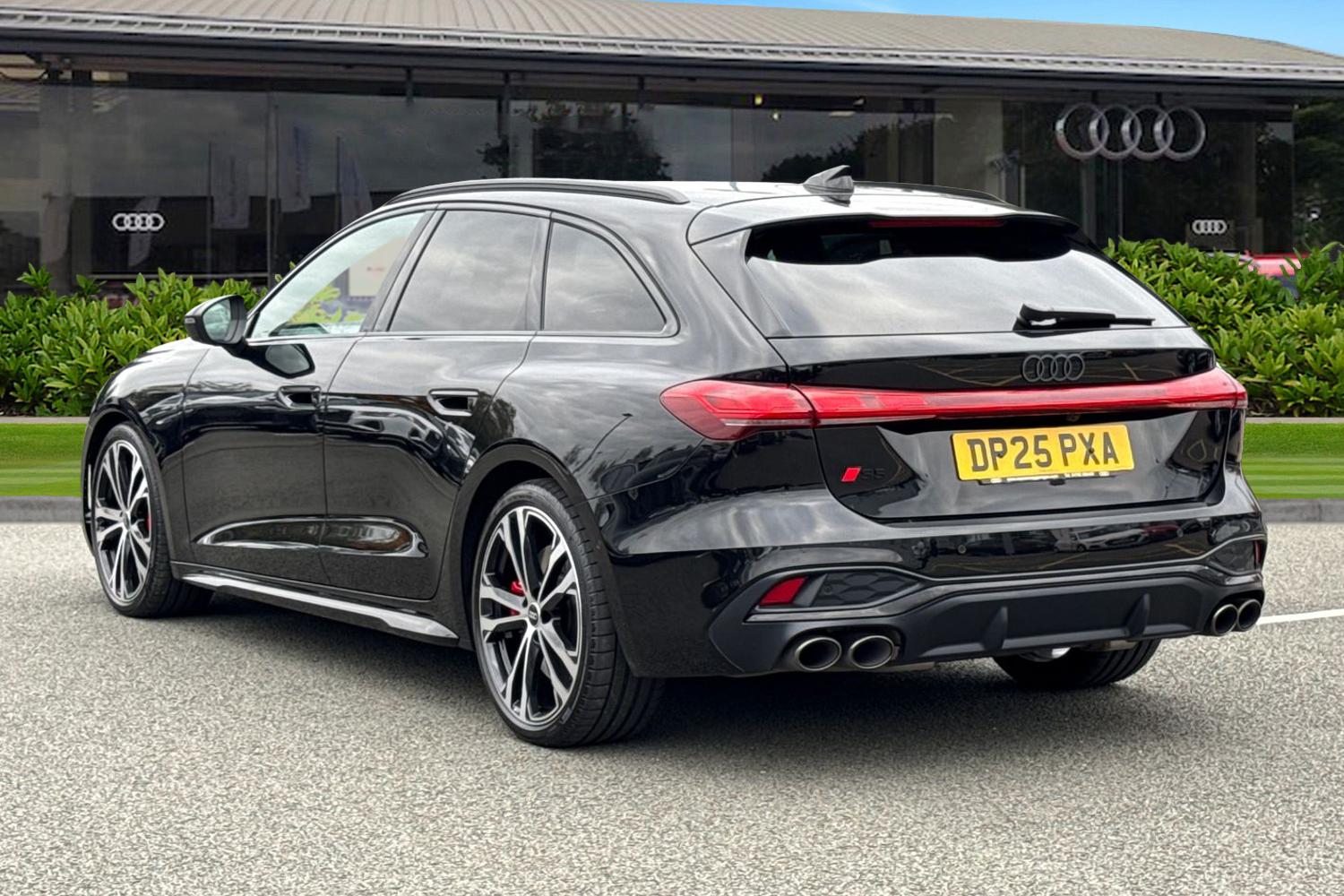 Used Audi S5 Avant 2025 for sale - 76304713: Photo 2