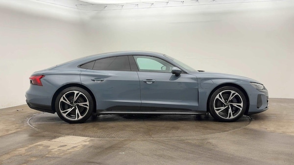 Used Audi e-tron GT 2023 for sale - 76274746: Photo 4