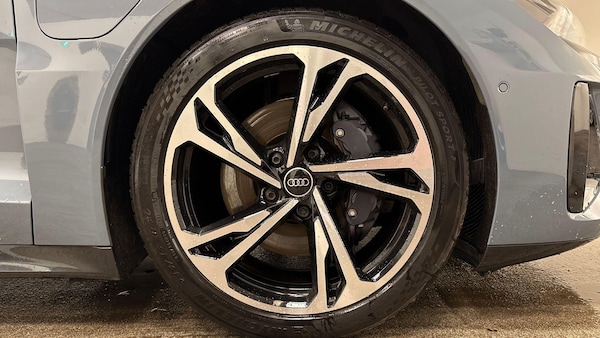 Used Audi e-tron GT 2023 for sale - 76274746: Photo 5
