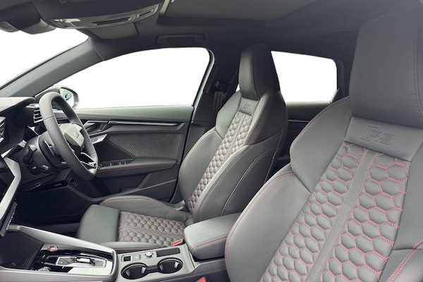 Used Audi RS3 2025 for sale - 76317286: Photo 15