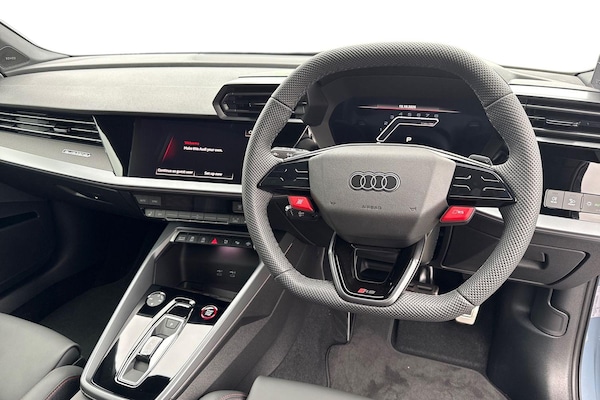 Used Audi RS3 2025 for sale - 76317286: Photo 17