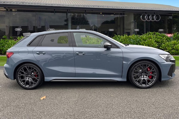 Used Audi RS3 2025 for sale - 76317286: Photo 3