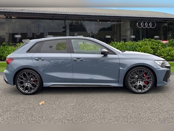 Used Audi RS3 2025 for sale - 76317286: Photo 3