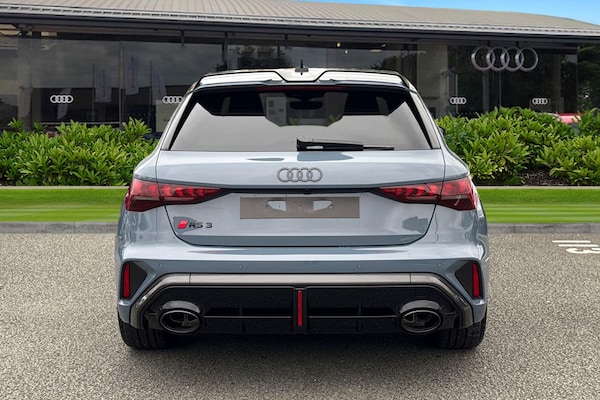 Used Audi RS3 2025 for sale - 76317286: Photo 4