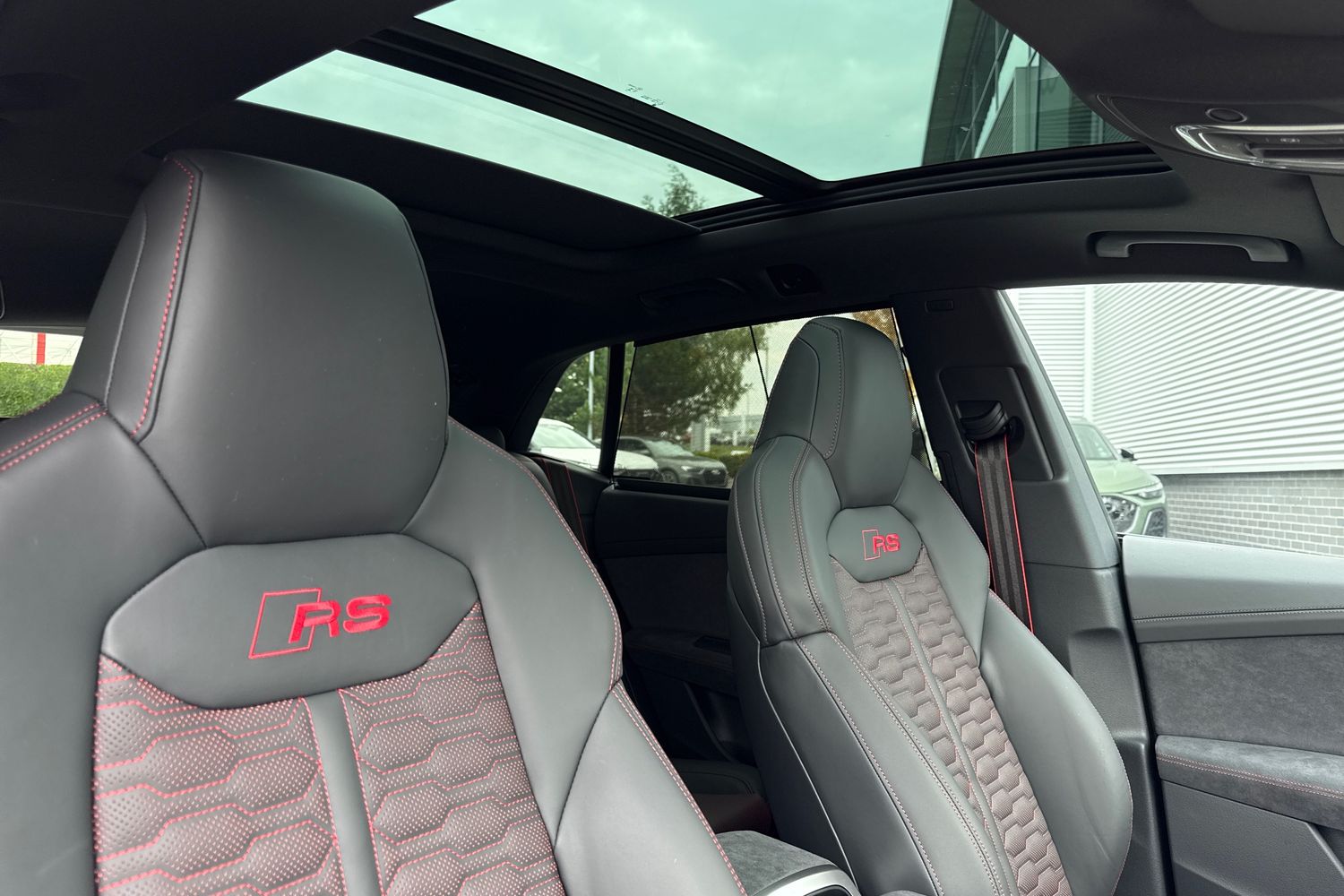 Used Audi RS Q8 2025 for sale - 76128474: Photo 23