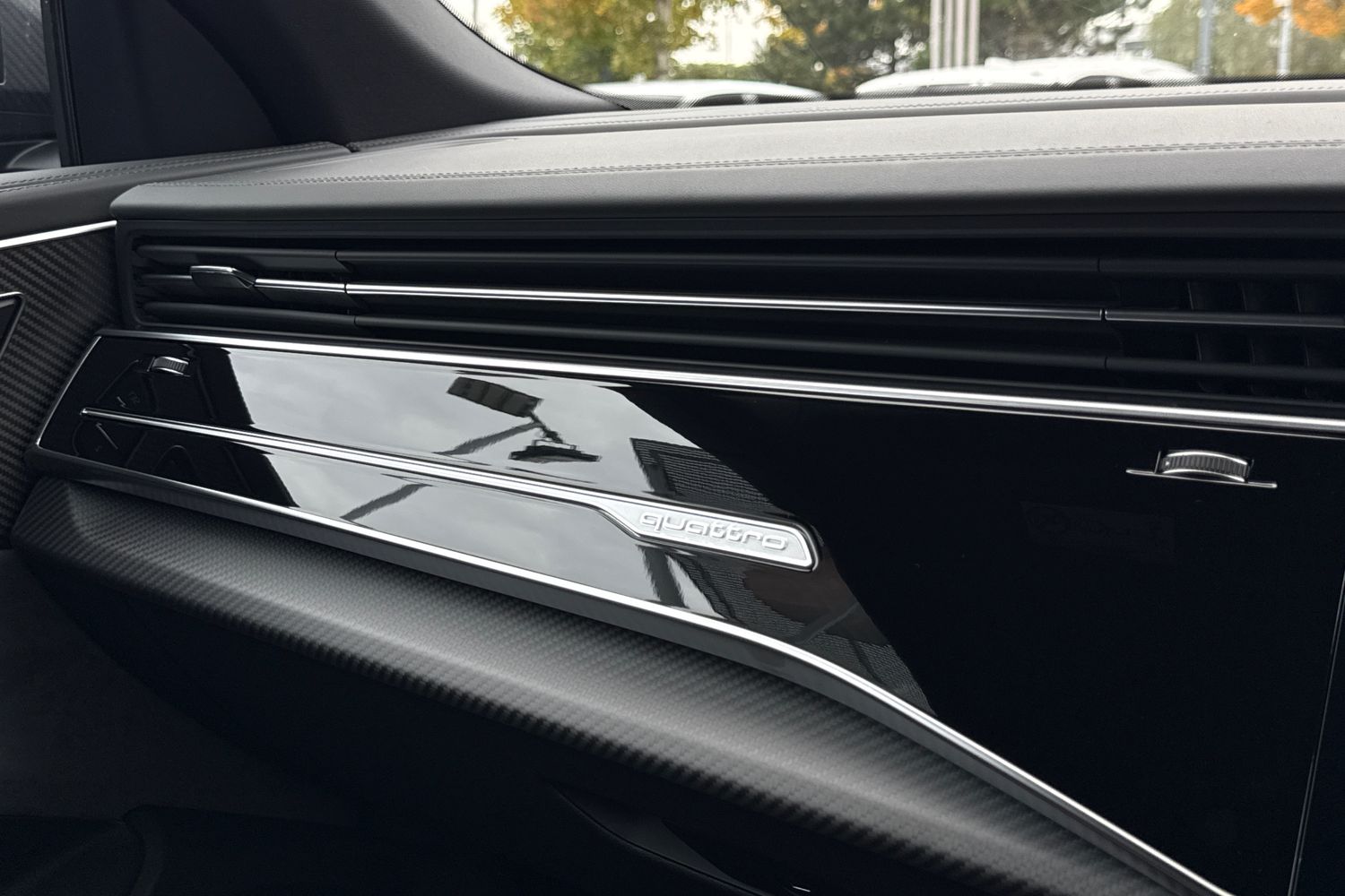 Used Audi RS Q8 2025 for sale - 76128474: Photo 54