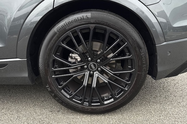 Used Audi Q8 2024 for sale - 76224601: Photo 12