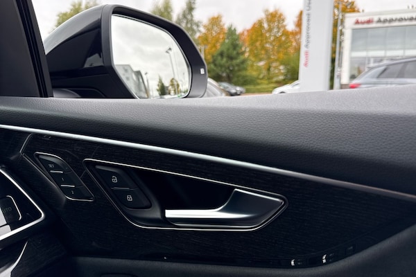 Used Audi Q8 2024 for sale - 76224601: Photo 21