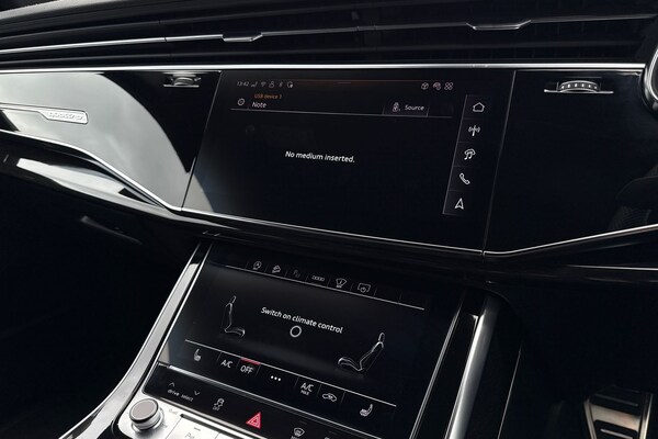 Used Audi Q8 2024 for sale - 76224601: Photo 38