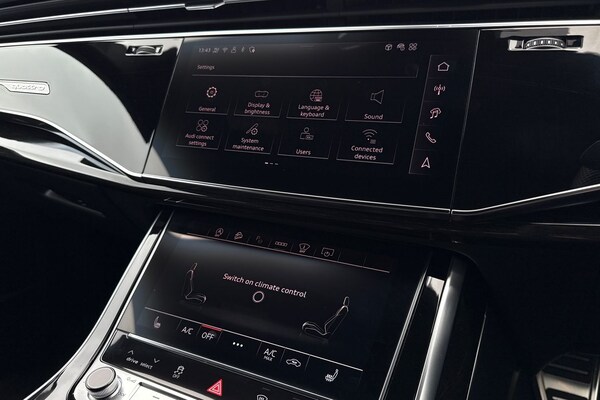 Used Audi Q8 2024 for sale - 76224601: Photo 41