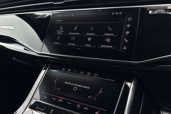 Used Audi Q8 2024 for sale - 76224601: Photo 42