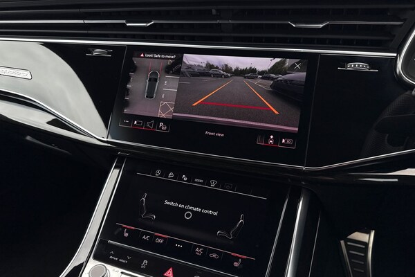 Used Audi Q8 2024 for sale - 76224601: Photo 52