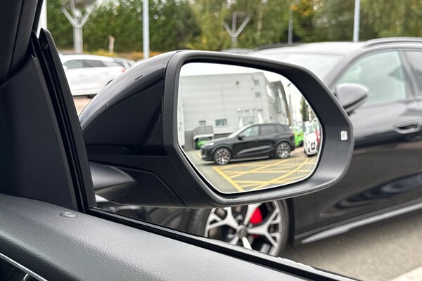 Used Audi Q8 2024 for sale - 76224601: Photo 61