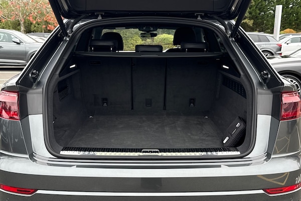 Used Audi Q8 2024 for sale - 76224601: Photo 7