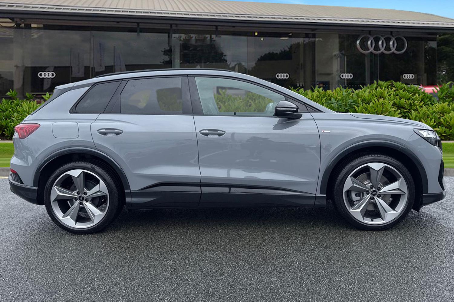 Used Audi Q4 e-tron 2026 for sale - 77849411: Photo 3