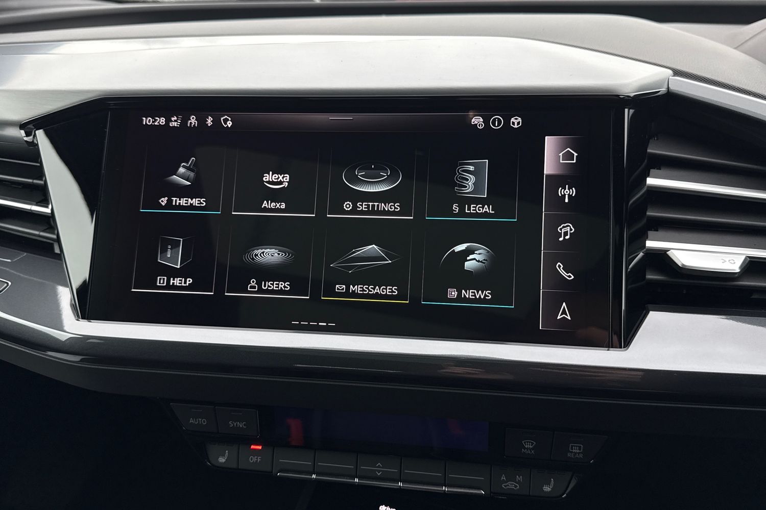 Used Audi Q4 e-tron 2026 for sale - 77849411: Photo 40