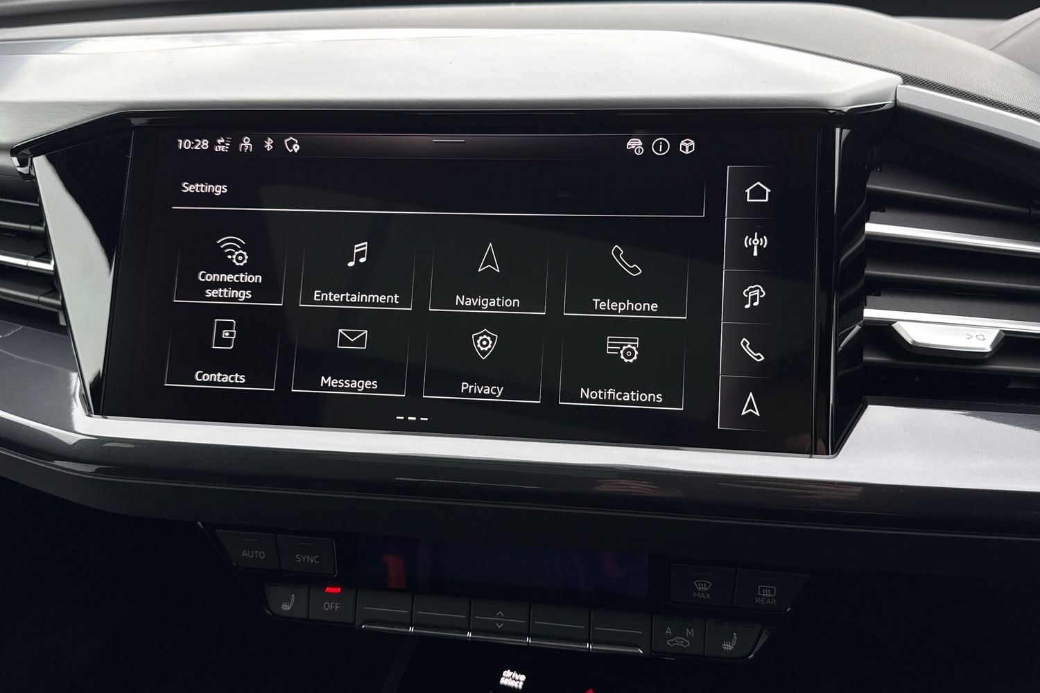 Used Audi Q4 e-tron 2026 for sale - 77849411: Photo 42