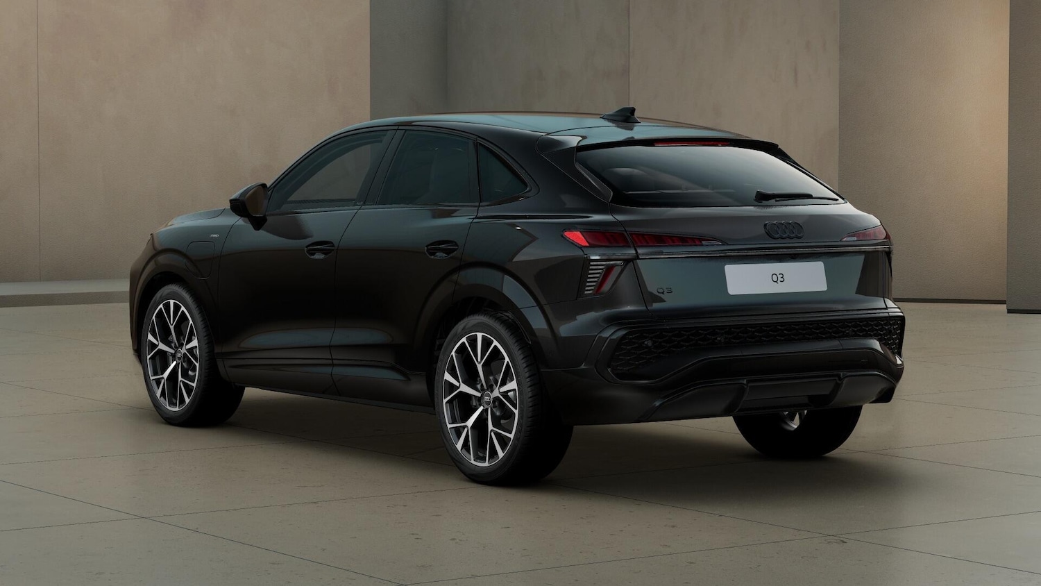 Used Audi Q3 2025 for sale - 76453481: Photo 2