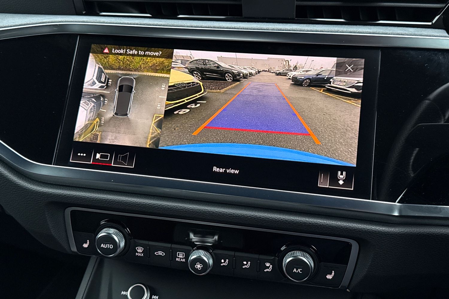 Used Audi Q3 2020 for sale - 77382476: Photo 25