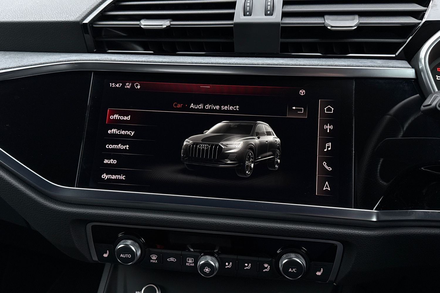 Used Audi Q3 2020 for sale - 77382476: Photo 31