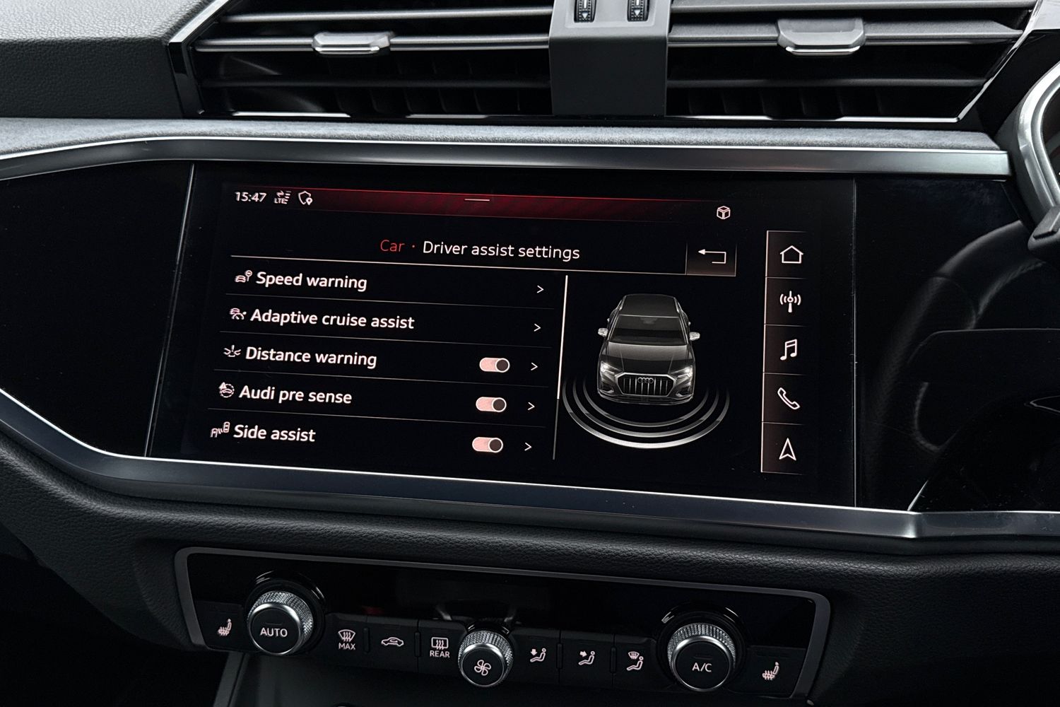 Used Audi Q3 2020 for sale - 77382476: Photo 33