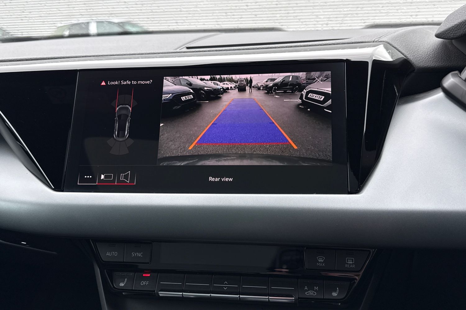 Used Audi e-tron GT 2022 for sale - 77382857: Photo 25