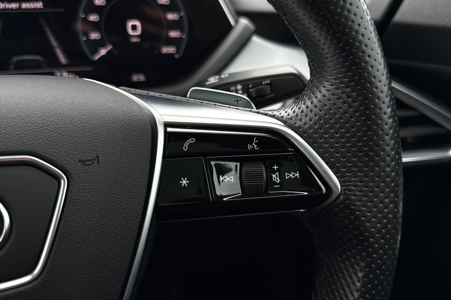 Used Audi e-tron GT 2022 for sale - 77382857: Photo 57