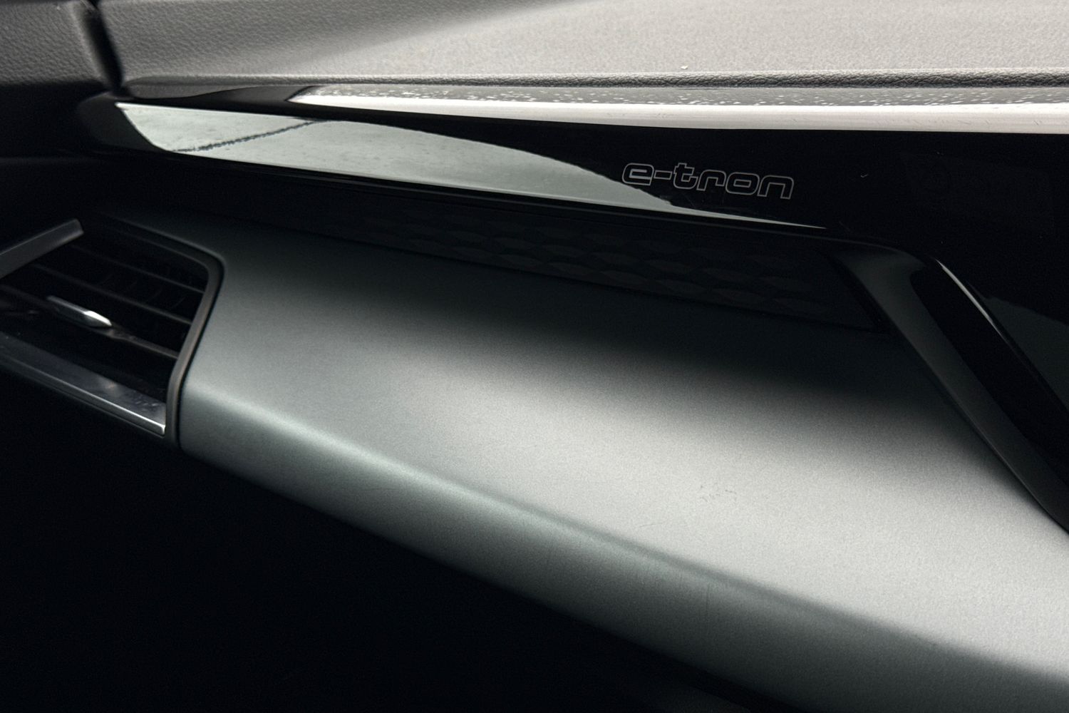 Used Audi e-tron GT 2022 for sale - 77382857: Photo 60