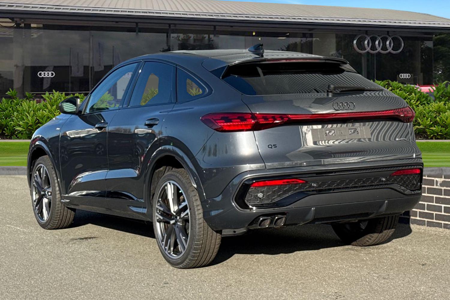 Used Audi Q5 2025 for sale - 77044375: Photo 2