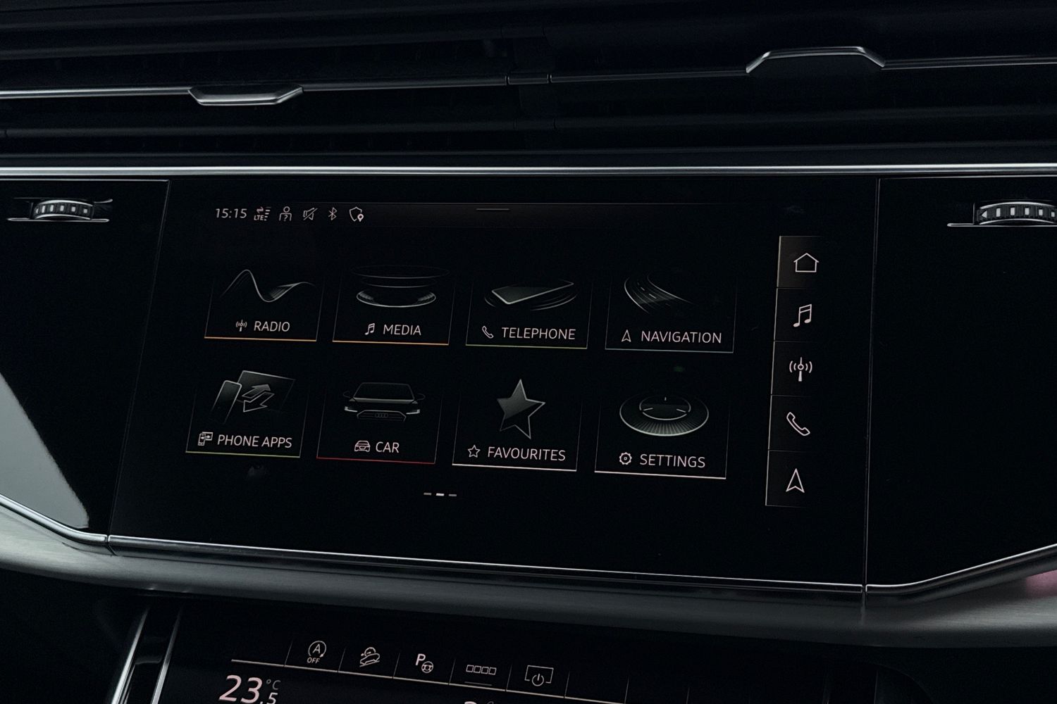 Used Audi Q8 2021 for sale - 77382402: Photo 32