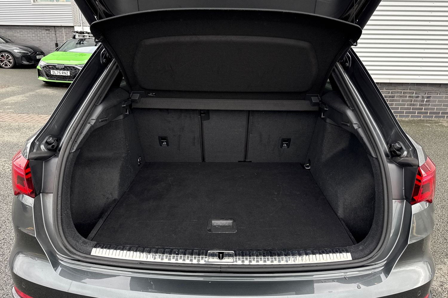 Used Audi Q3 2021 for sale - 78052653: Photo 7