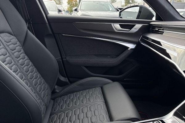 Used Audi RS6 Avant 2025 for sale - 75819788: Photo 19