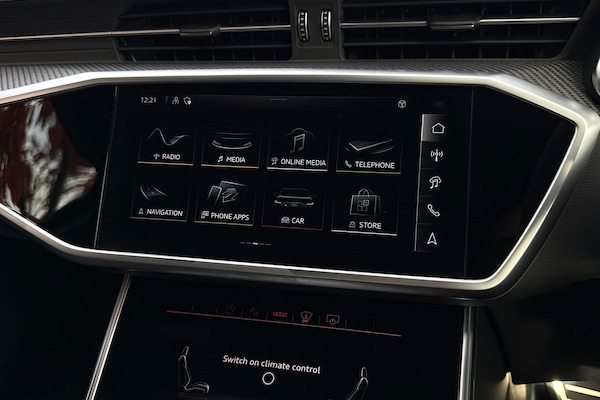 Used Audi RS6 Avant 2025 for sale - 75819788: Photo 28