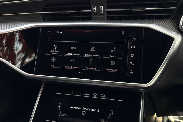 Used Audi RS6 Avant 2025 for sale - 75819788: Photo 30