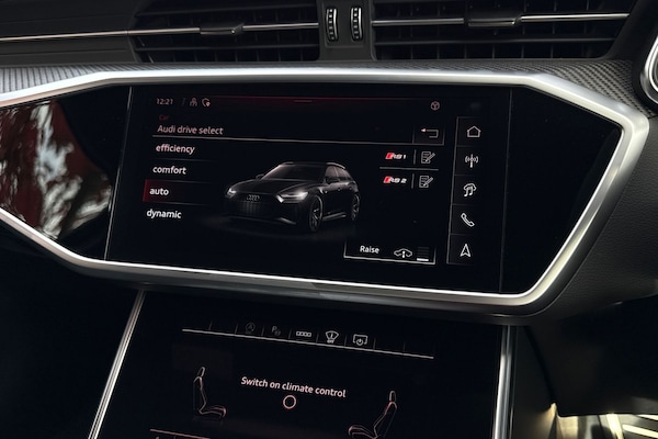 Used Audi RS6 Avant 2025 for sale - 75819788: Photo 31