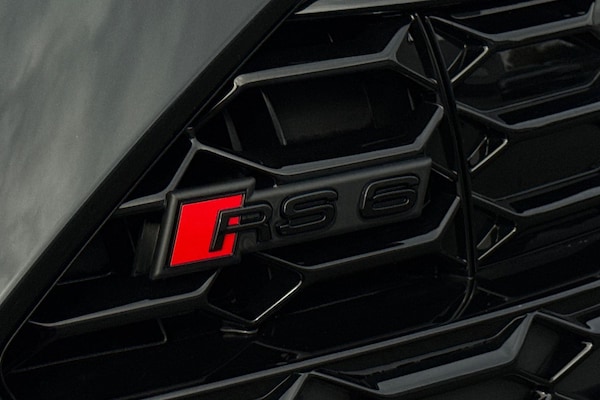 Used Audi RS6 Avant 2025 for sale - 75819788: Photo 54