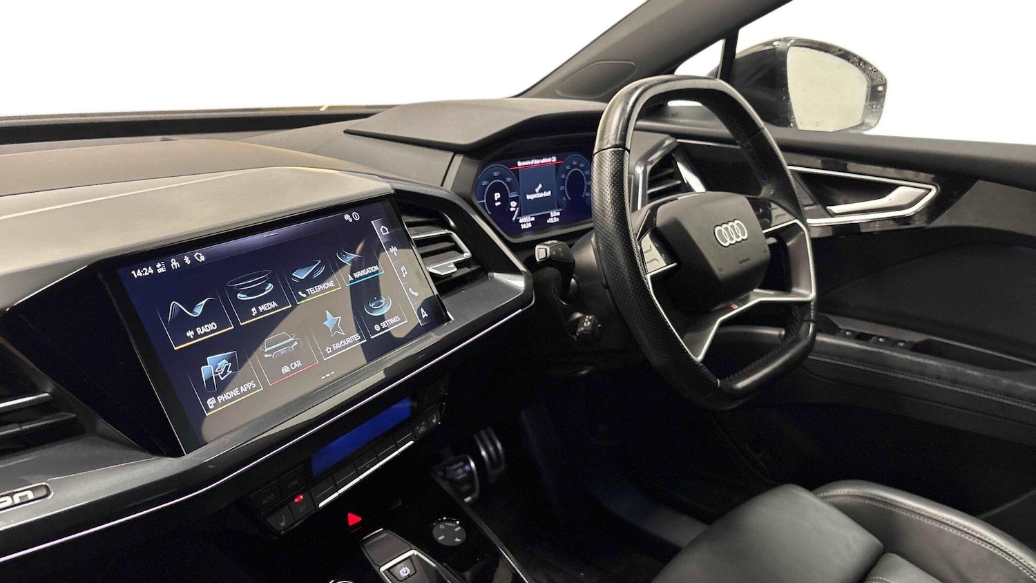 Used Audi Q4 e-tron 2023 for sale - 76379888: Photo 2
