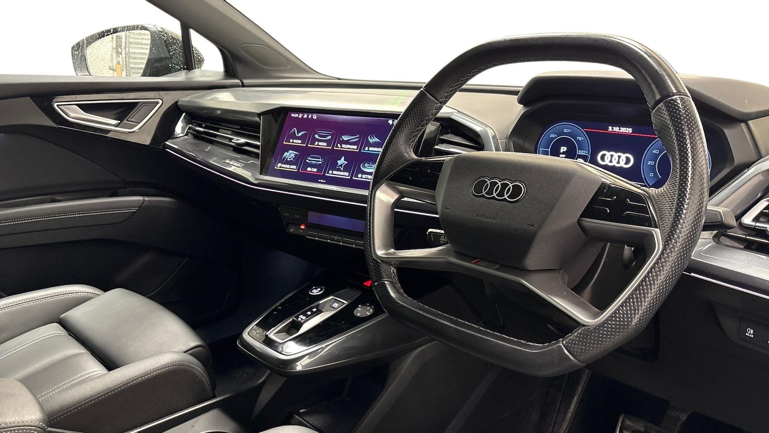 Used Audi Q4 e-tron 2023 for sale - 76379888: Photo 6