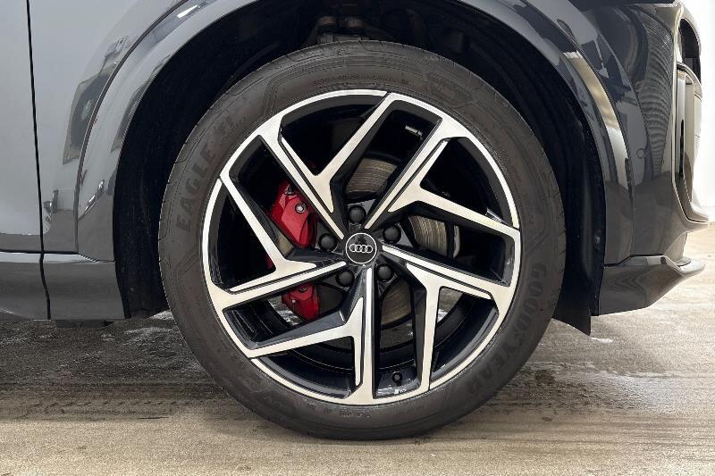 Used Audi Q6 e-tron 2024 for sale - 76171131: Photo 5